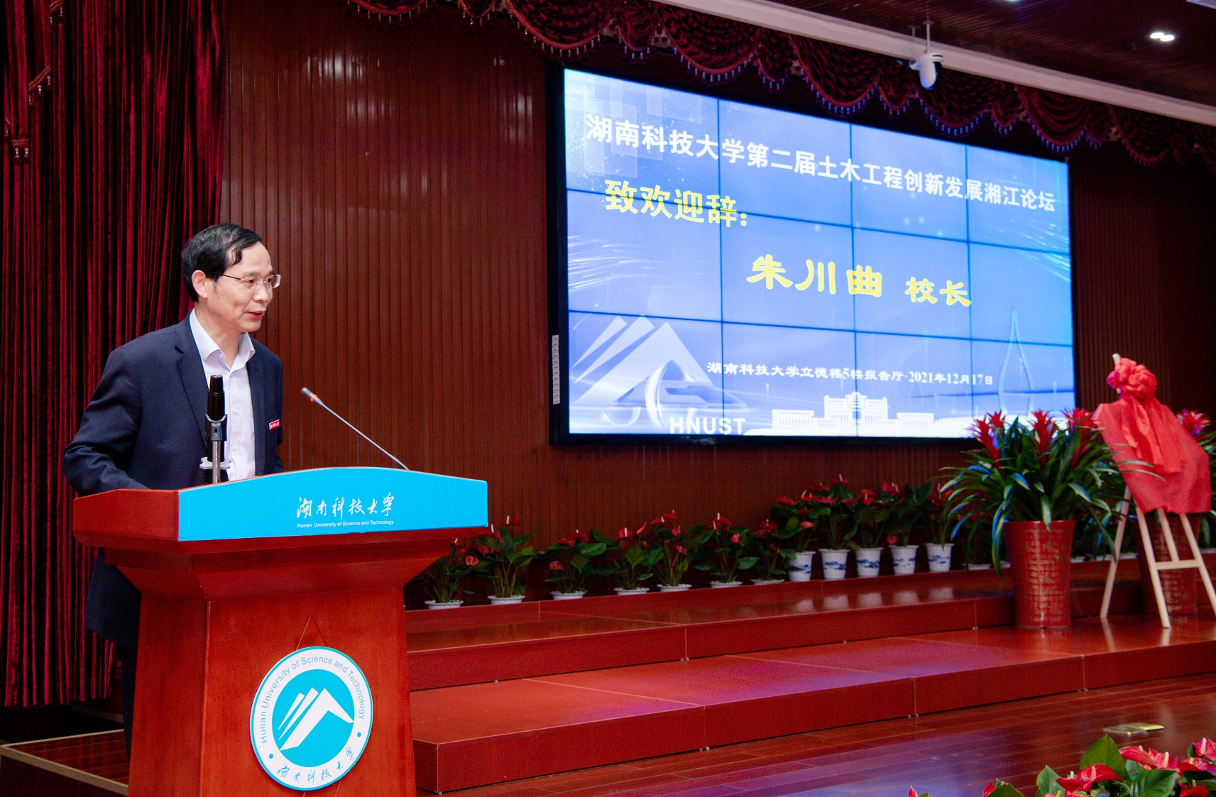 3ca7521f2e8540b9a7552b69483edc53.jpg 3ca7521f2e8540b9a7552b69483edc53.jpg