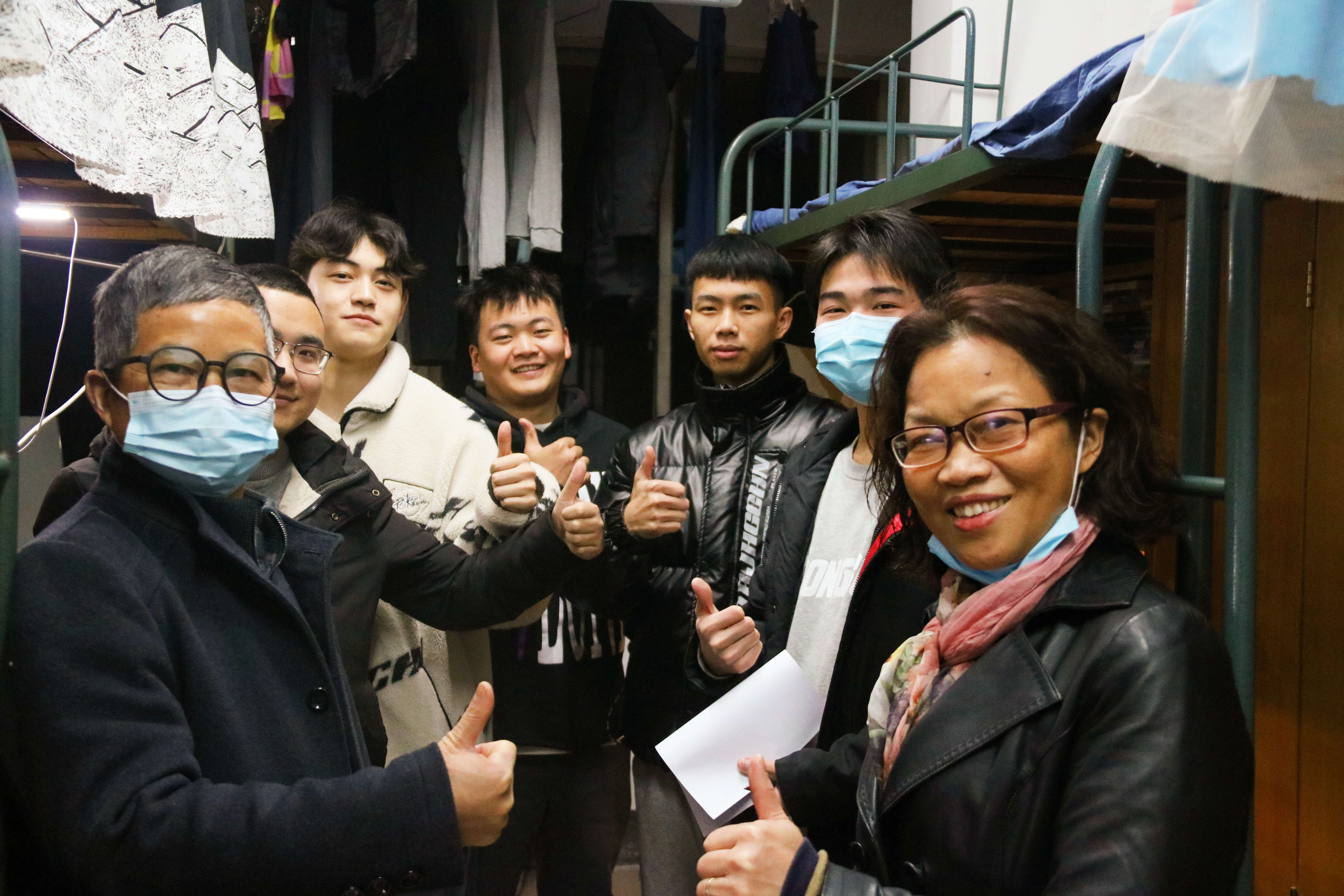 51dd64150b604138a0114d2f3d09f3a5.jpg 51dd64150b604138a0114d2f3d09f3a5.jpg