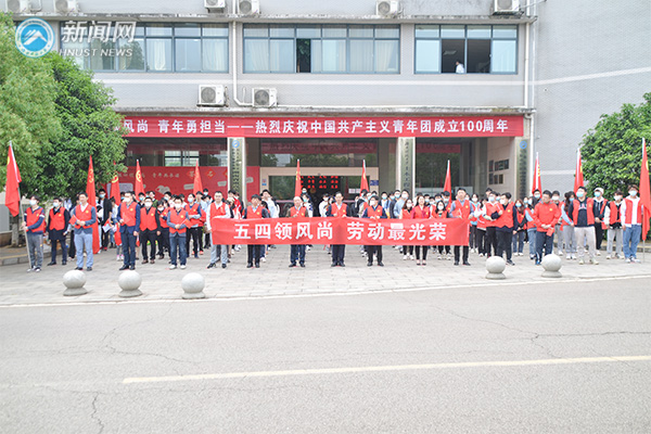 4211ddb4568640af872dd42fcf81eb69.jpg 92db1e1d66884f34bf4c9e6cee91395e.jpg