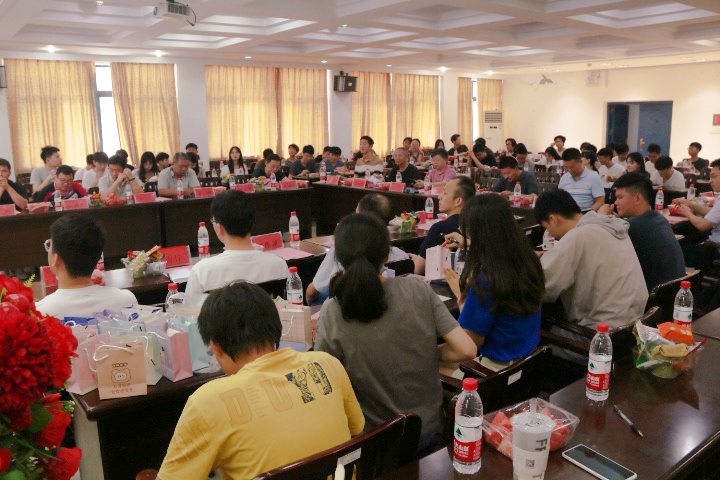 f2a6ccf25c4b49d0adec4ff731566f3e.jpg f2a6ccf25c4b49d0adec4ff731566f3e.jpg