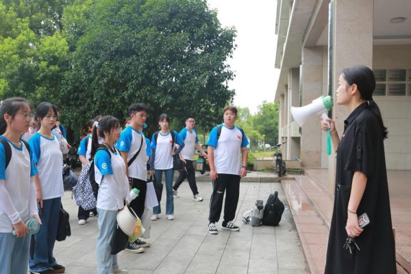 7b410175938f4ab1910ff9326ae73823.jpg 图片 1.jpg