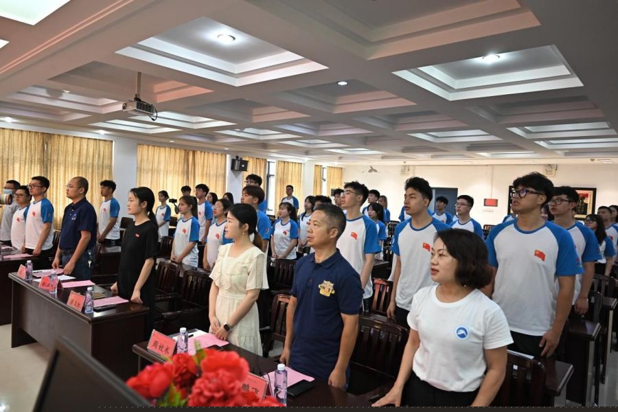 7e16f5b0eada40a68e9667e73998da2e.jpg 0c2a6318e0f644418383c1933adf4e8e.jpg